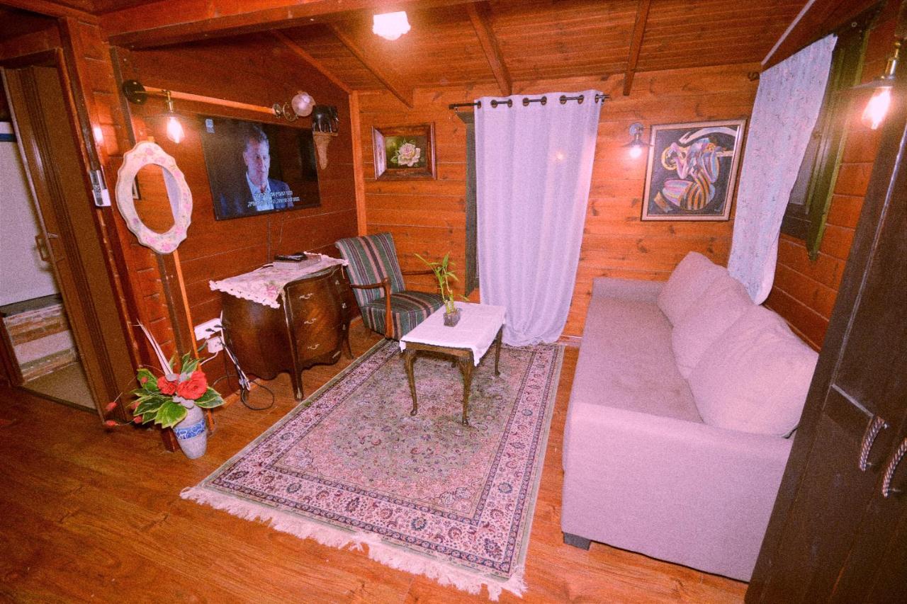 Family Cabin Menahemya Екстер'єр фото